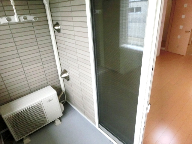 19/30 バルコニー