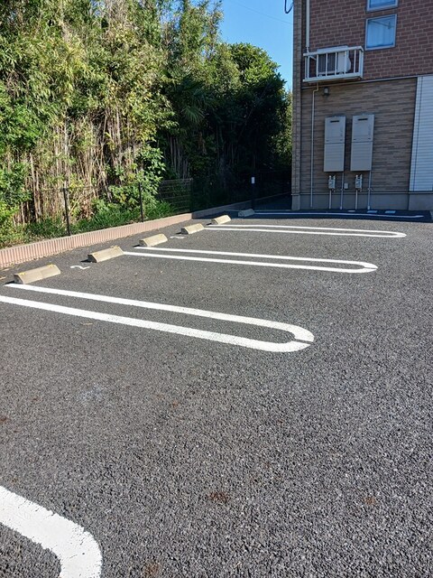 14/20 駐車場