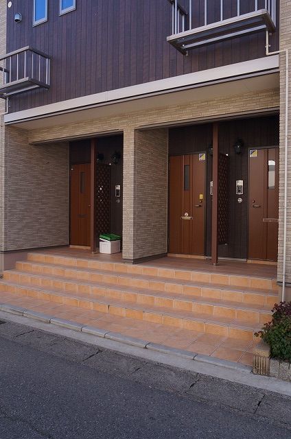 13/20 エントランス