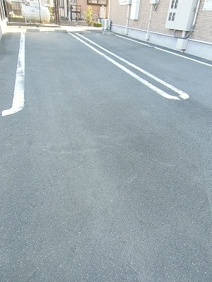 14/20 駐車場