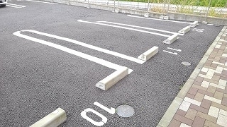 2/4 駐車場