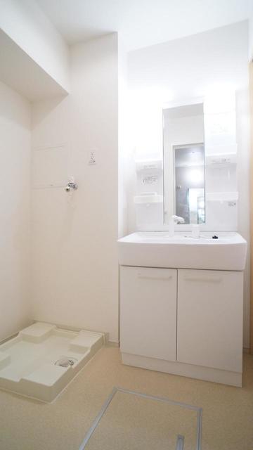 13/30 洗面