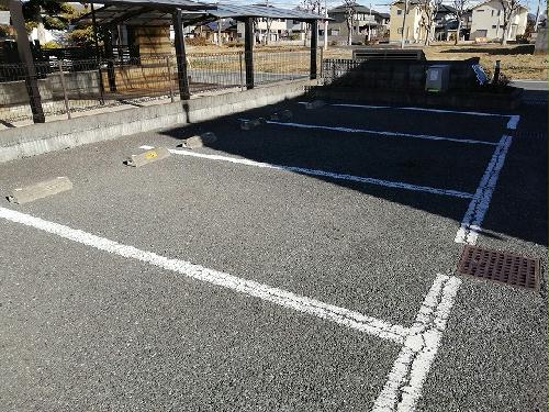 14/16 駐車場