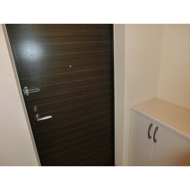 14/23 エントランス