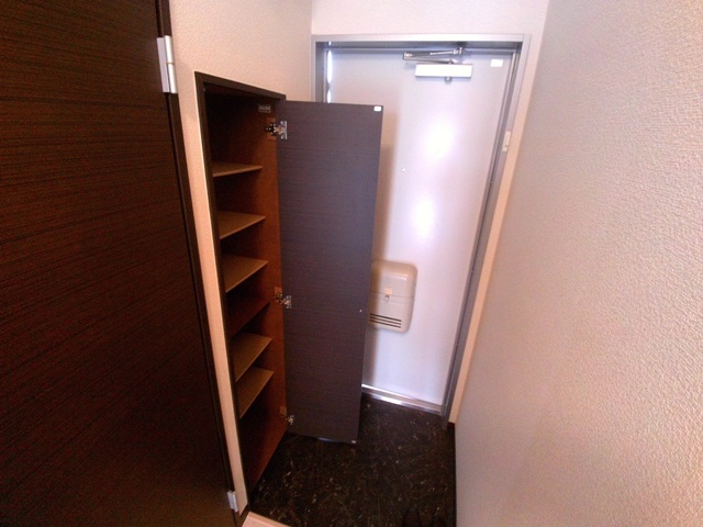 6/22 玄関