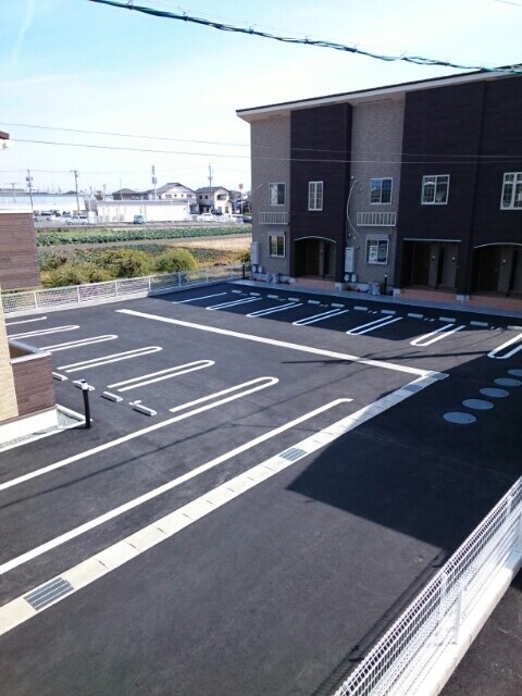 2/11 駐車場