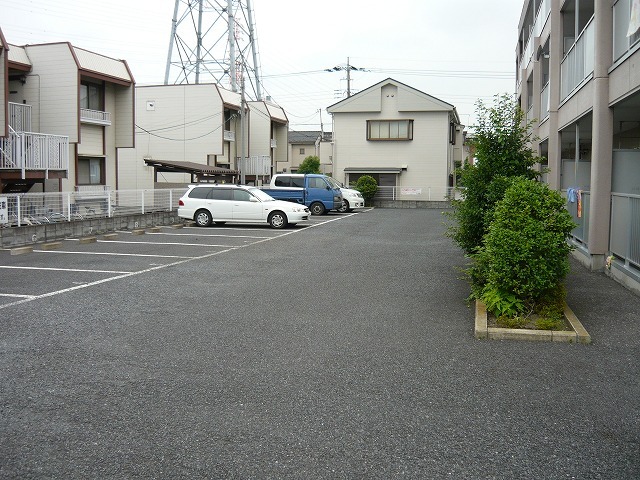 2/10 駐車場