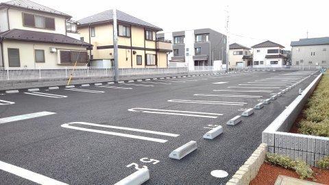 2/8 駐車場