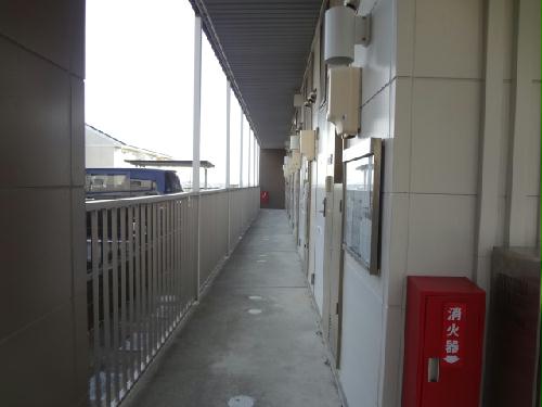 14/19 エントランス