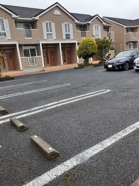 14/20 駐車場