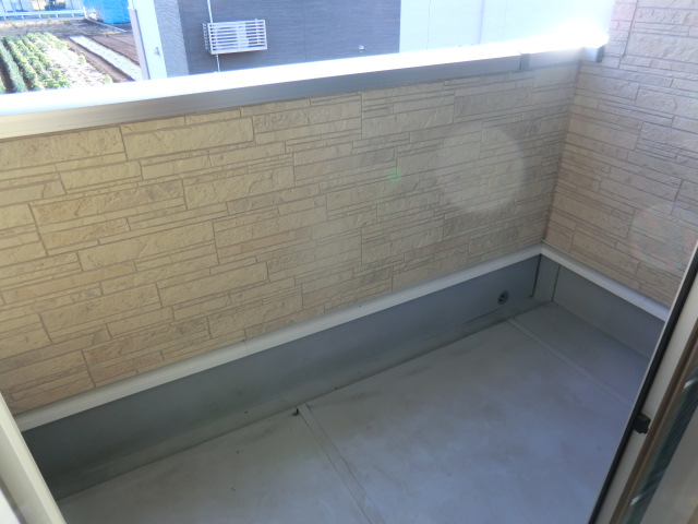 19/30 バルコニー