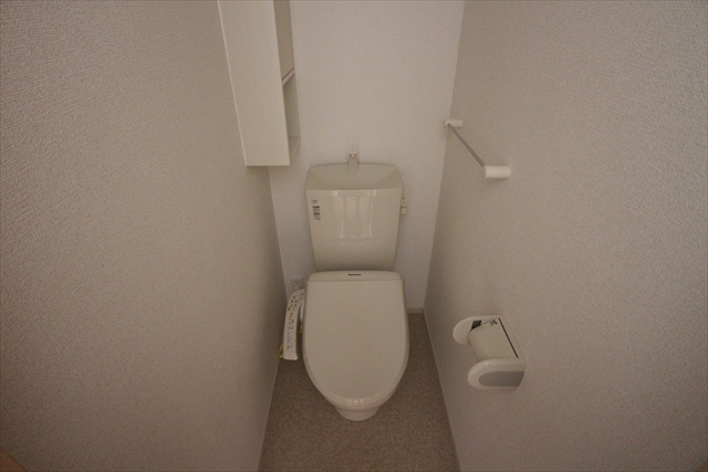 22/30 エントランス