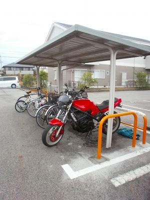 22/27 駐車場