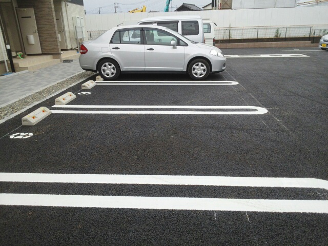 14/20 駐車場