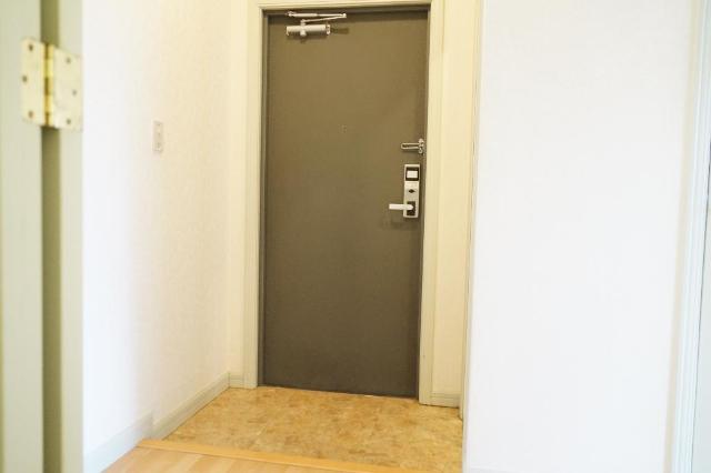 15/27 玄関