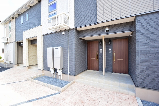 13/20 エントランス