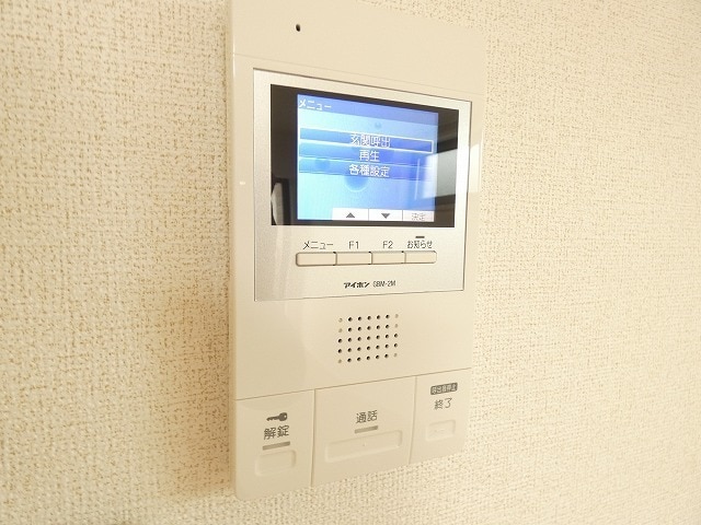 2/4 エントランス