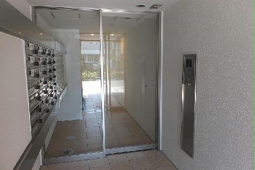 14/15 エントランス