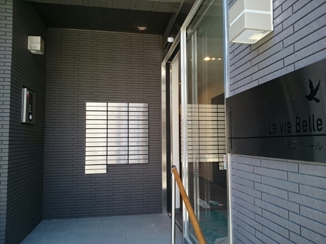 14/22 エントランス