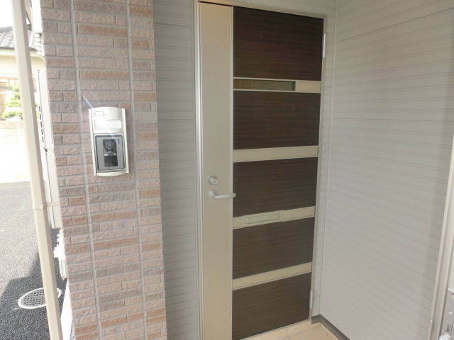 21/30 エントランス