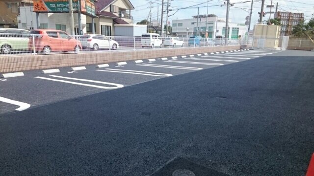 15/26 駐車場