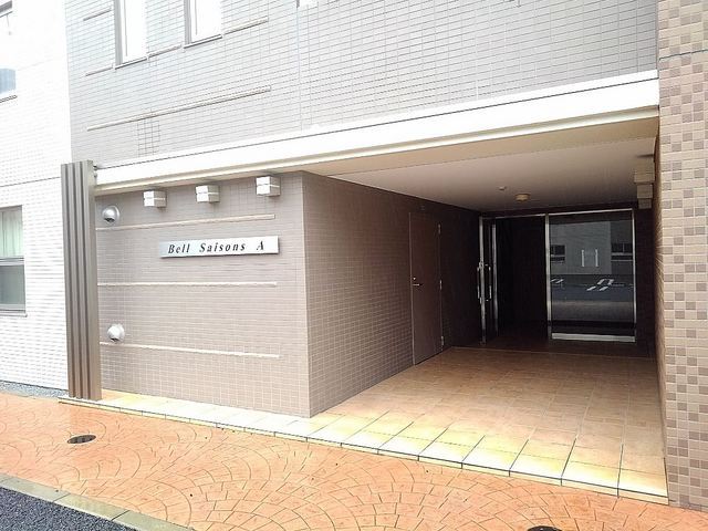 13/23 エントランス