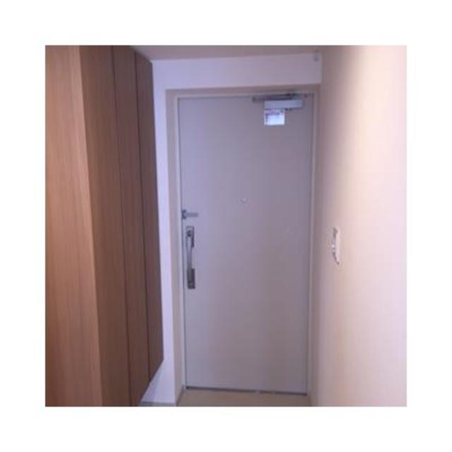 13/30 玄関