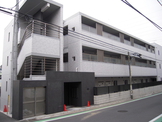 Sanctuary Courtの間取り