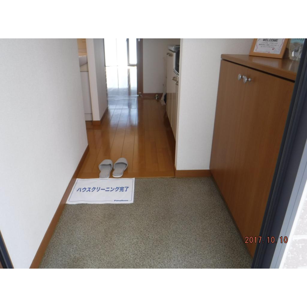 5/18 玄関