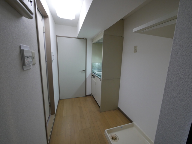 13/30 玄関