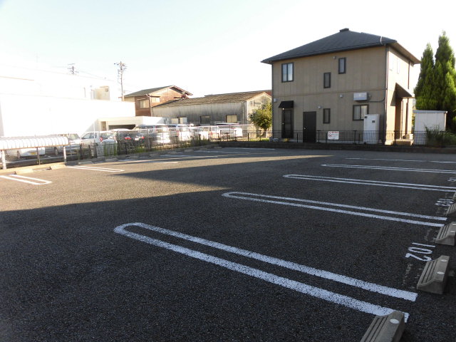 22/30 駐車場