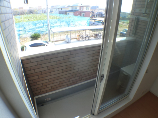 18/28 バルコニー