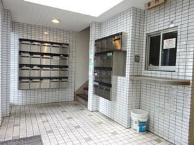 15/15 エントランス