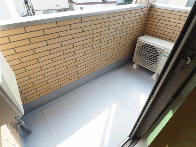 17/30 バルコニー