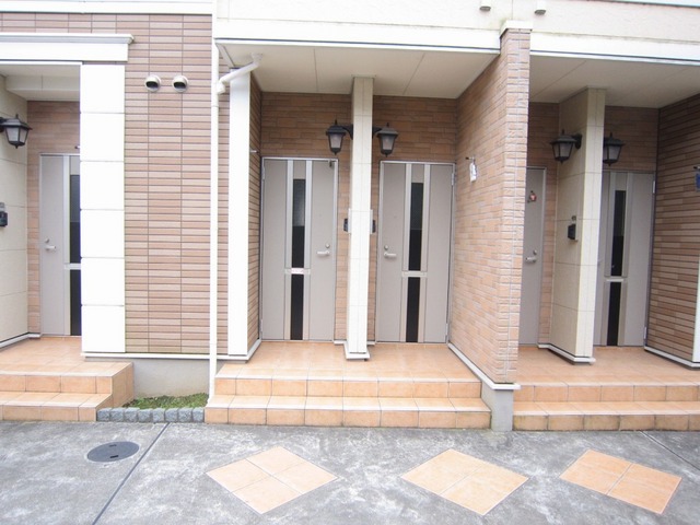 2/8 エントランス