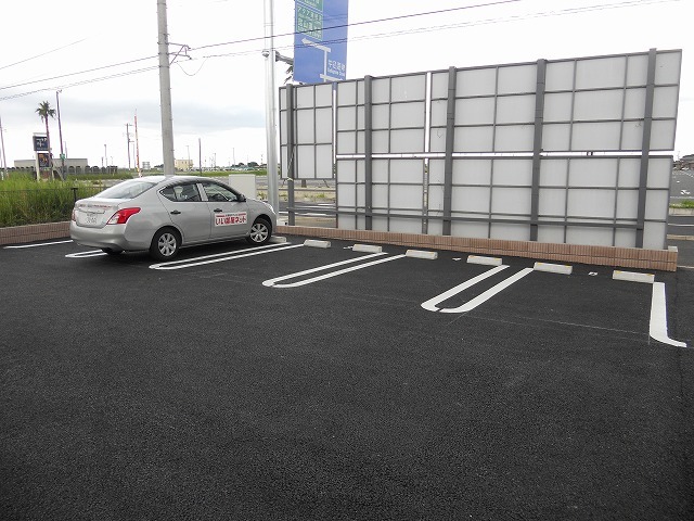 14/20 駐車場