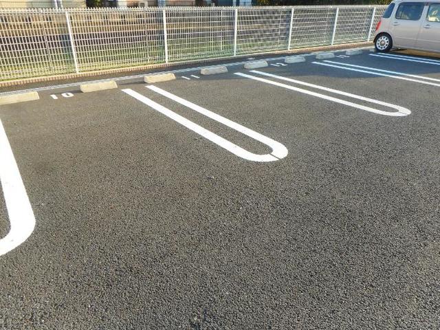 14/20 駐車場