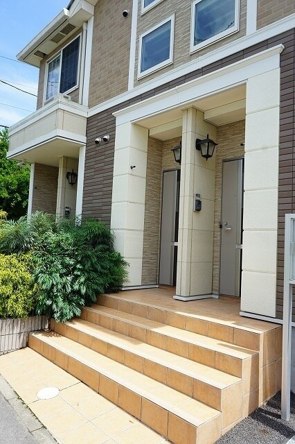 13/20 エントランス