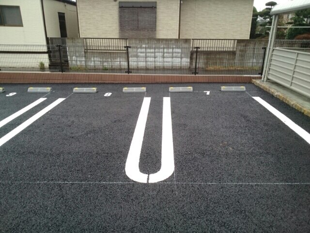 14/20 駐車場