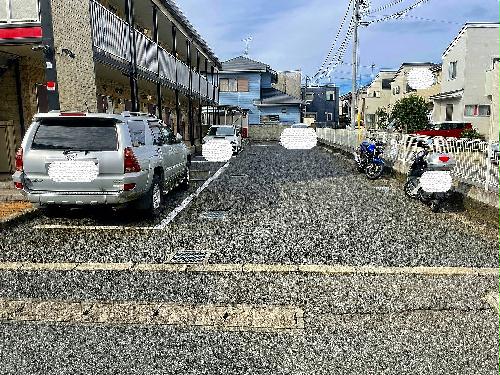 2/2 駐車場