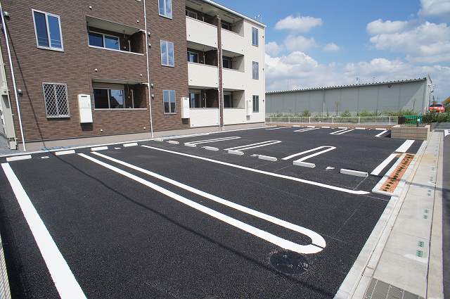14/22 駐車場