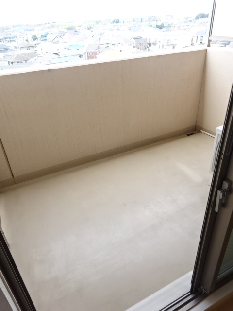 17/27 バルコニー