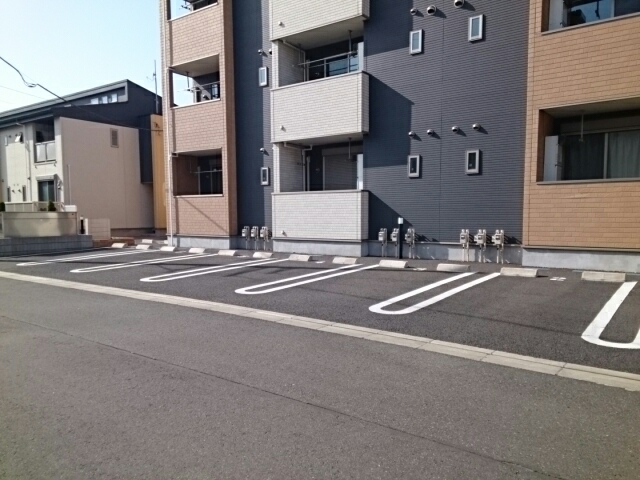 2/10 駐車場
