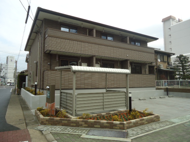 2/24 外観