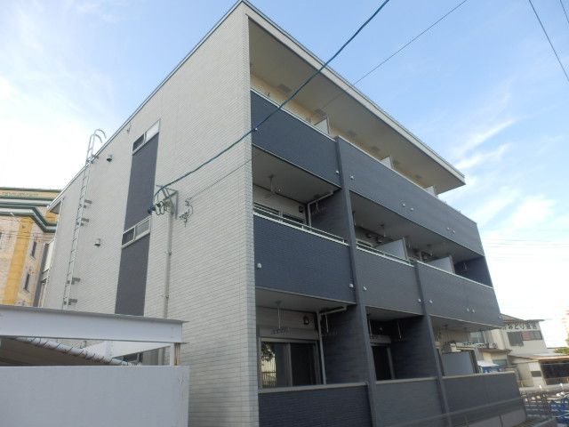 2/4 外観