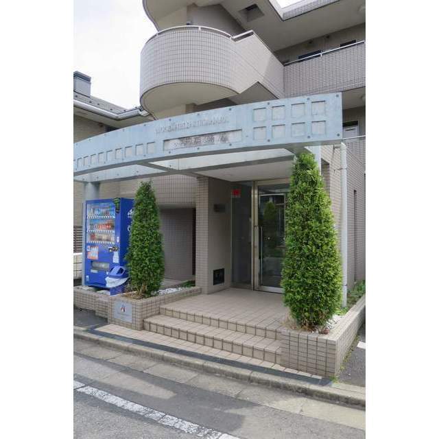 2/6 エントランス