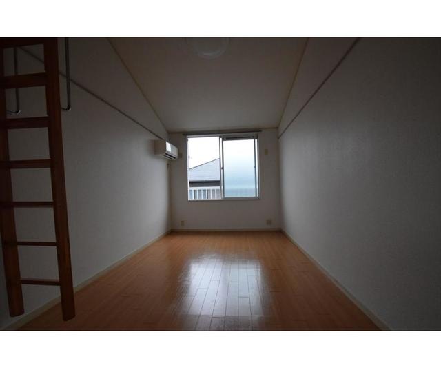 14/30 リビング/ダイニング