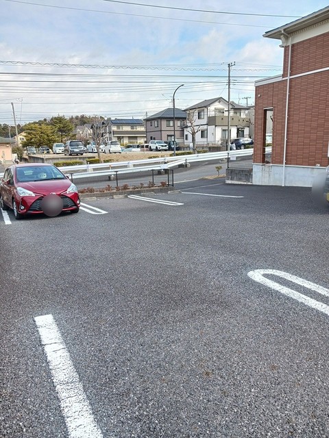 14/15 駐車場