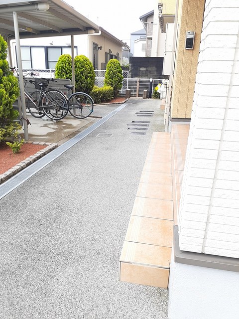 2/8 エントランス