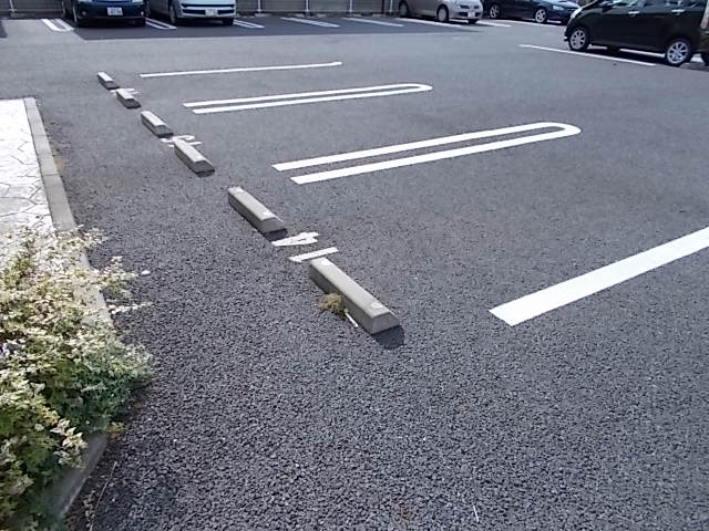 14/20 駐車場